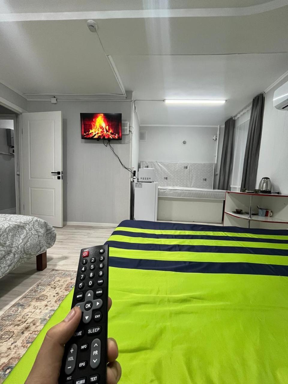 Ахметова 4 Apartment Krasnoye Pole ภายนอก รูปภาพ